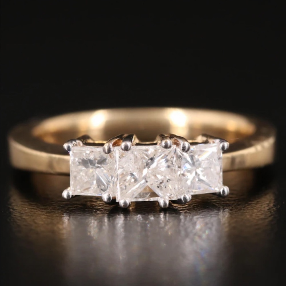 Vintage 14K solid gold 1.00 CTW natural Diamond Three Stone princess cut sz 6.50